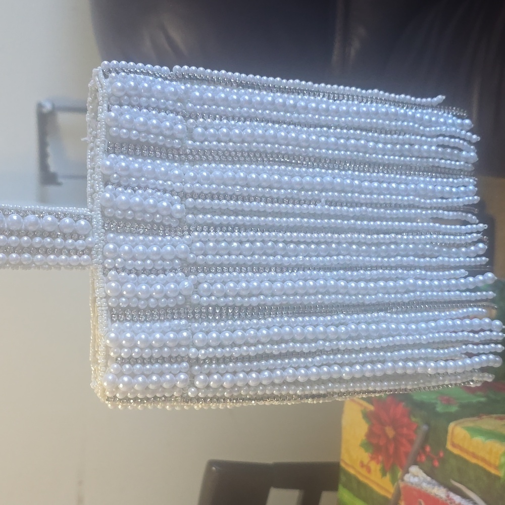 Viral Pearl Fringe Handbag – Statement Evening Bag